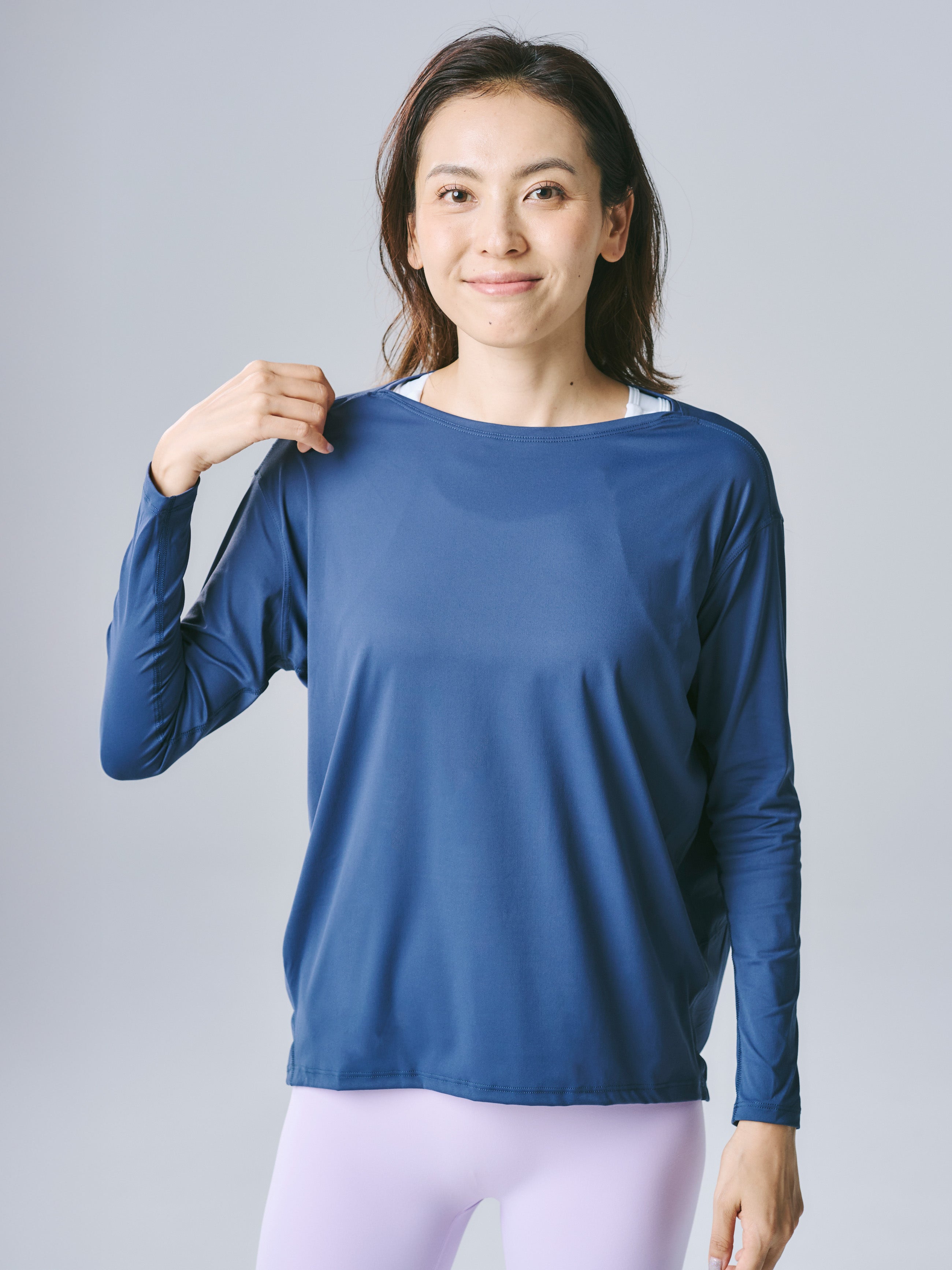 ヨガ 長袖トップス リラックス 体型カバー ネイビー | ヨガウェア【KIT