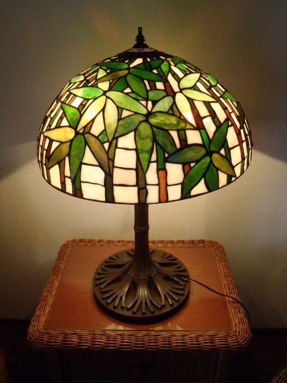 ステンドグラス（大）スタンド 竹 ステンドグラス インテリアランプの
