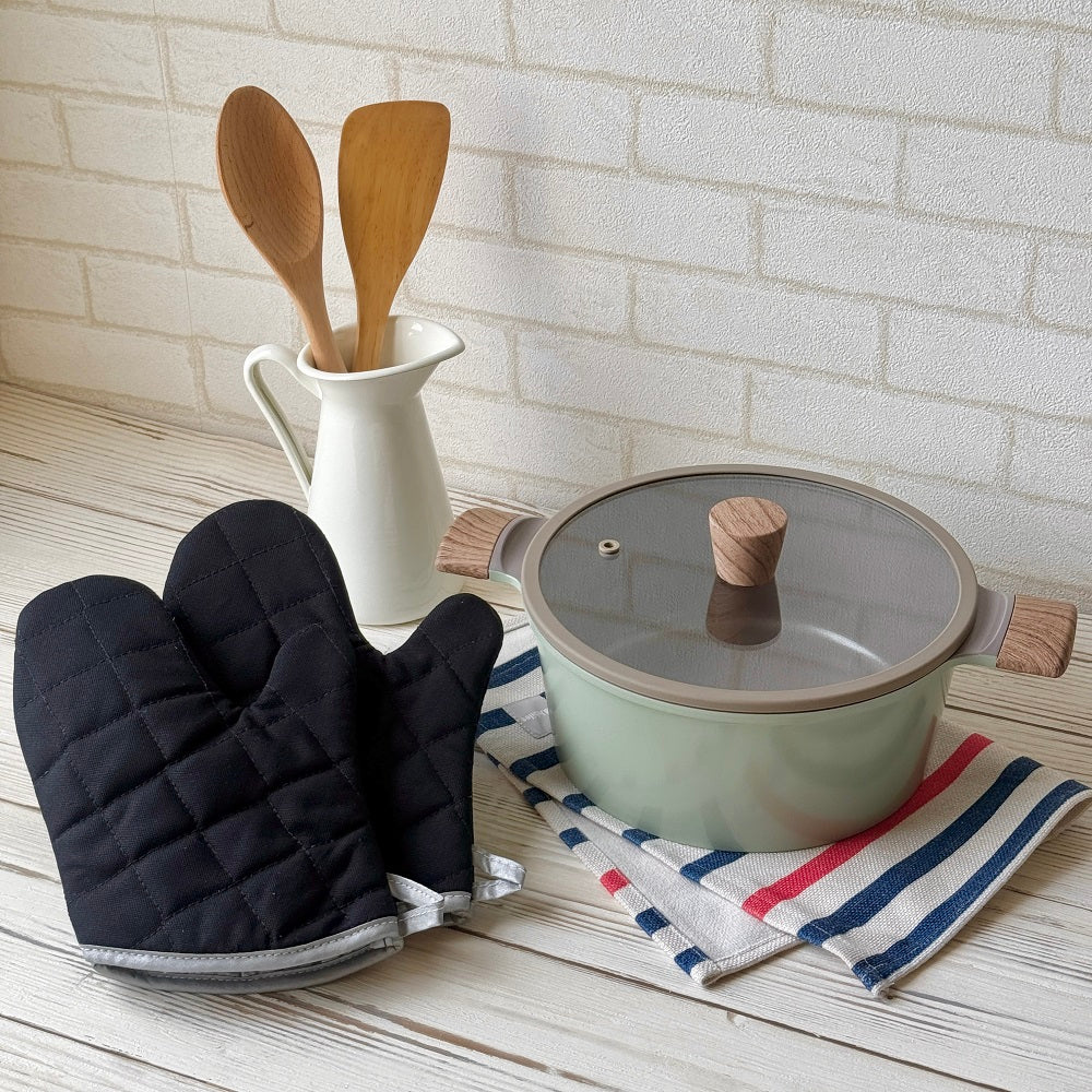 両手鍋｜アルミ鍋｜gelsomino ソースポット・ミトンセット｜くすみ