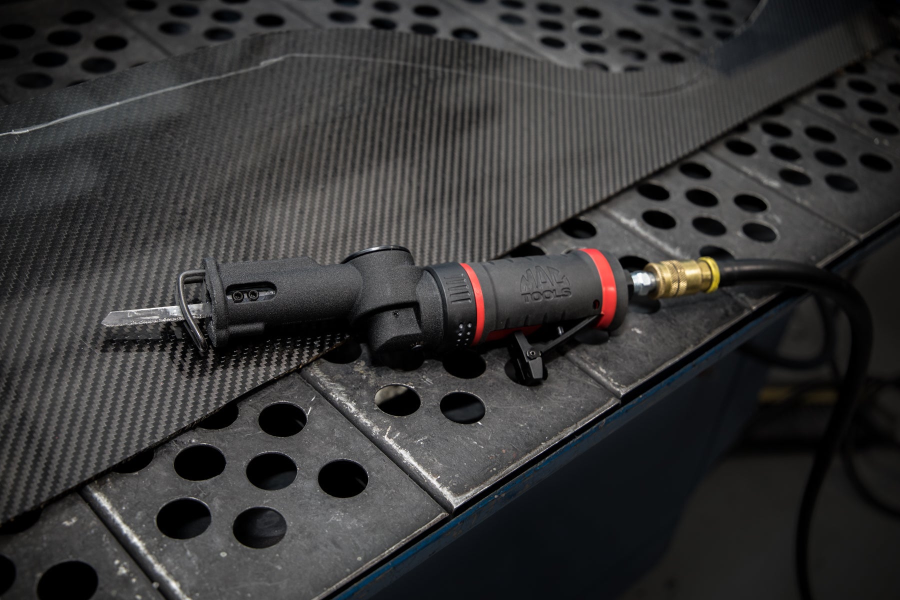 Mac Tools Announces Heavy-Duty Geared Air Saw at Tool Fair