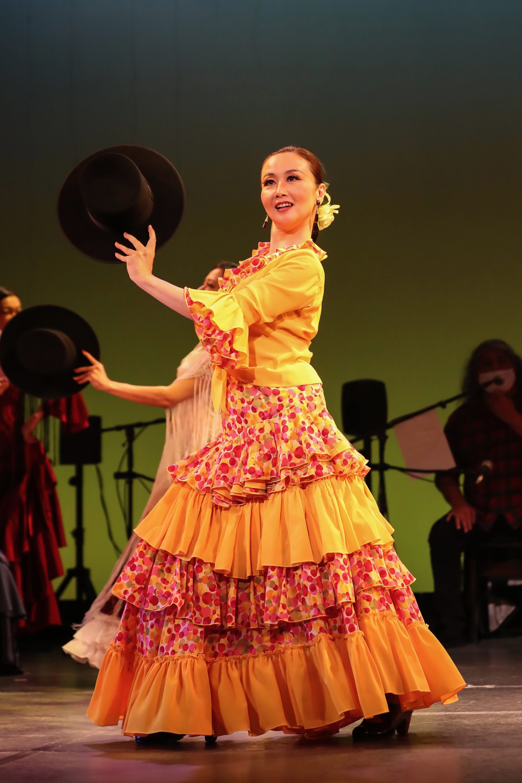 レンタル衣装 | 森山みえフラメンコ教室