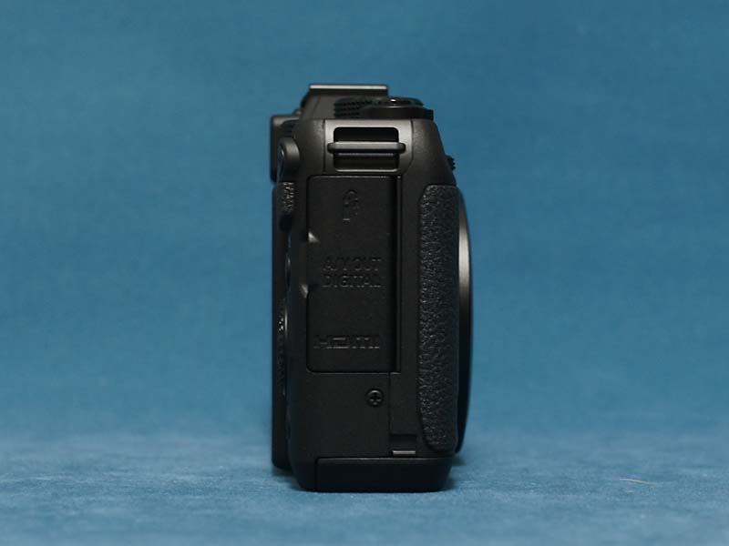 キヤノン PowerShot G15の外観をみる /monox デジカメ 比較 レビュー