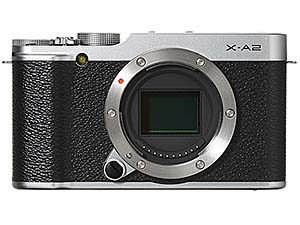 富士フイルム FUJIFILM X-A2 自分撮りに対応したローエンド・ミラー