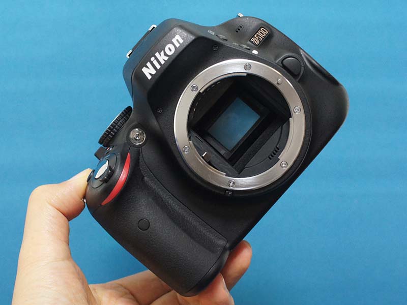製品仕様からみたニコン Nikon D5100 /monox デジカメ 比較 レビュー