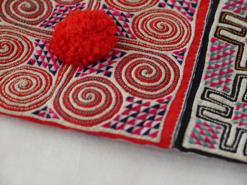 m's-工房/アジアの布・ボタン・パーツ専門店---少数民族刺繍布