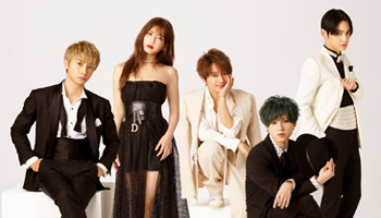 ベスト盤はオリ特付き！AAA 15周年記念オールタイムベスト＆クリップ集