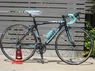 ビアンキ（Bianchi) 928カーボン 105仕様｜名古屋の自転車店ニコー