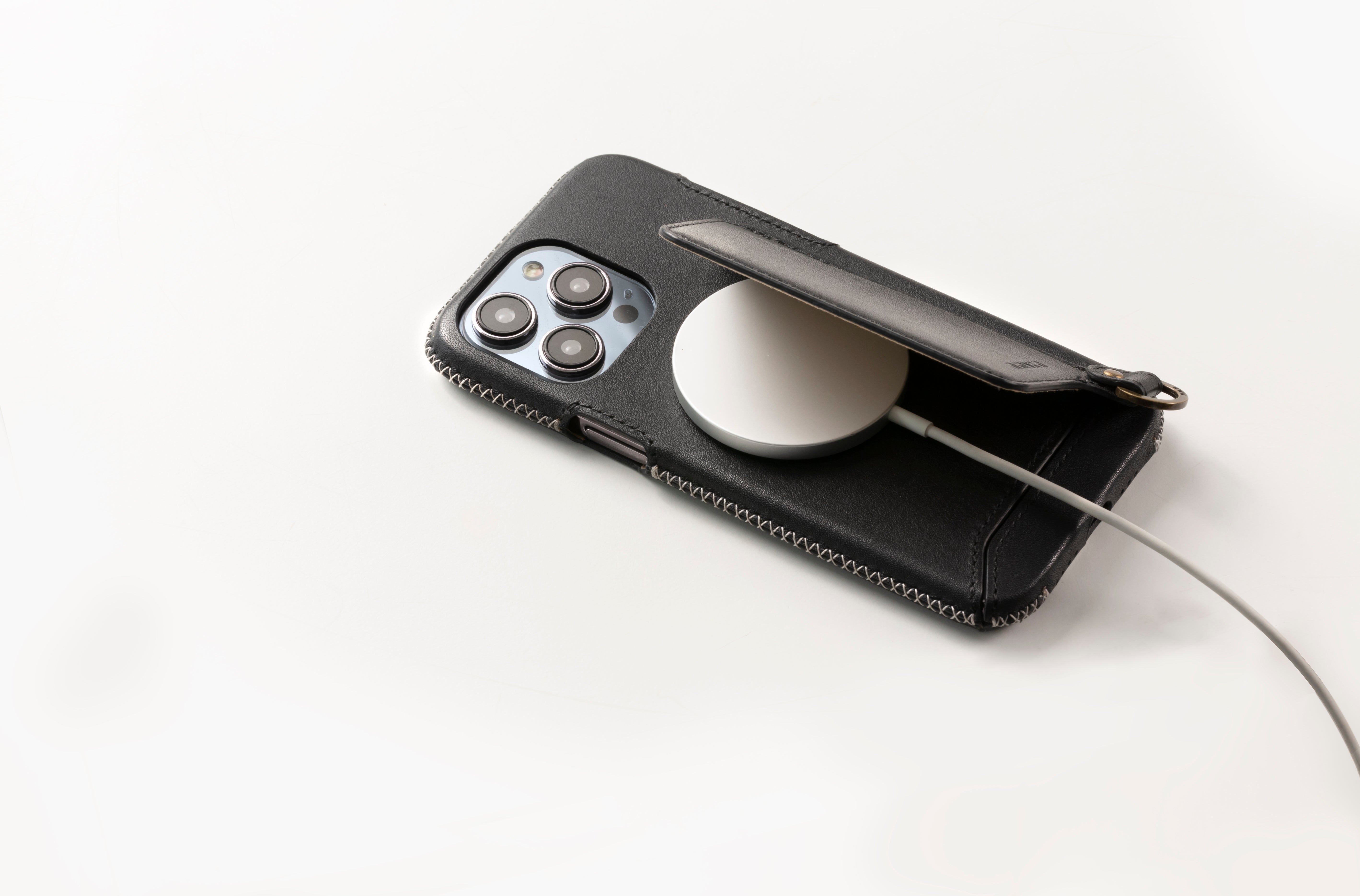 Genuine Leather multi-functional Case for iPhone 15シリーズ