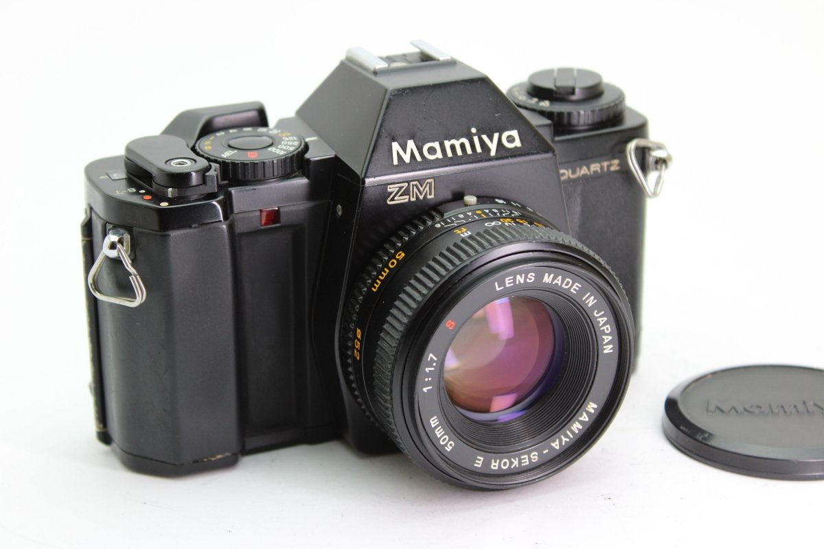 Mamiya ZM Quartz + 50mm f1.7 (#2696) - OldCamsByJens