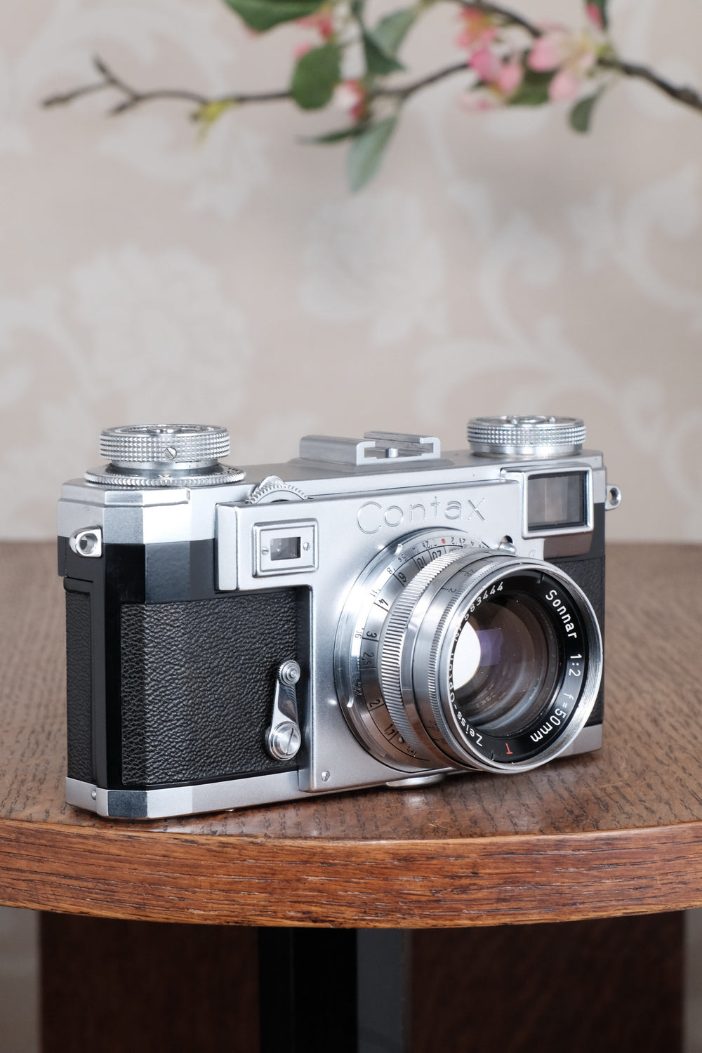 Superb! 1952 Zeiss Ikon Contax IIa with Lens. CLA'd, Freshly