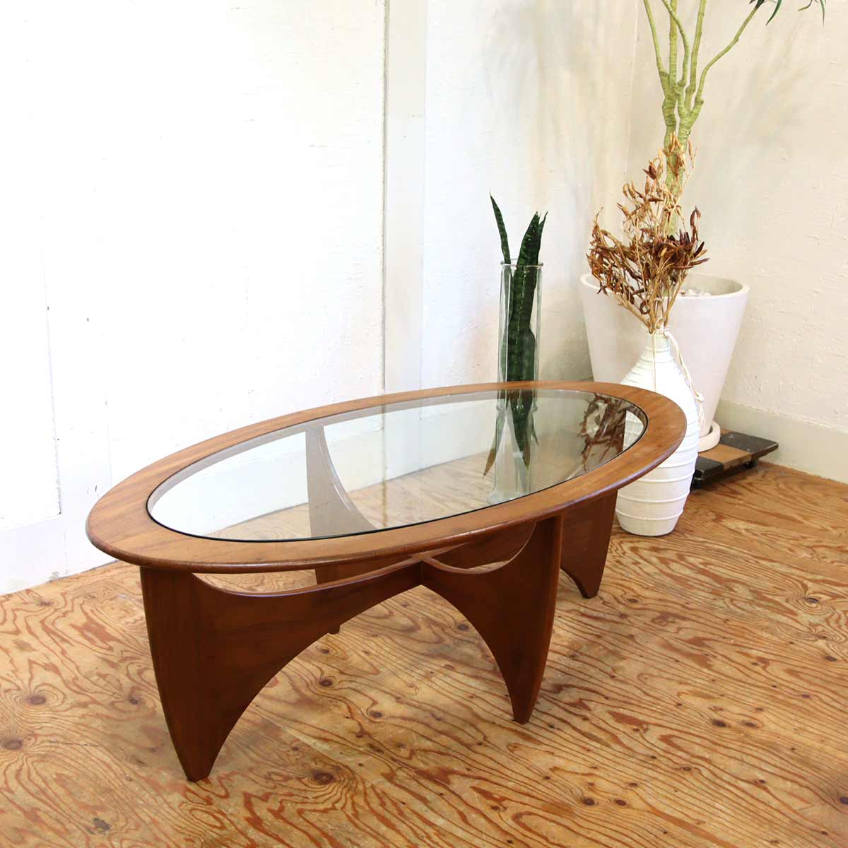 ジープラン / G-PLAN オーバル型 ガラス センターテーブル
