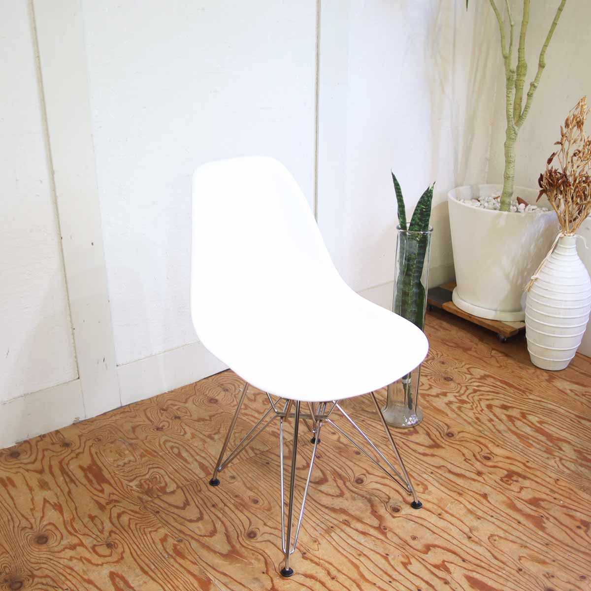 ハーマンミラー / Herman Miller サイドシェルチェア ホワイト