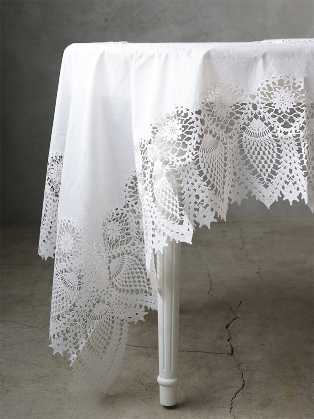 Fiorira un Giardinoビニールテーブルクロスホワイト 264x150cm