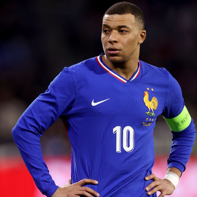 フランス代表がEUROに臨む25人を発表！エムバペやグリーズマンら順当に