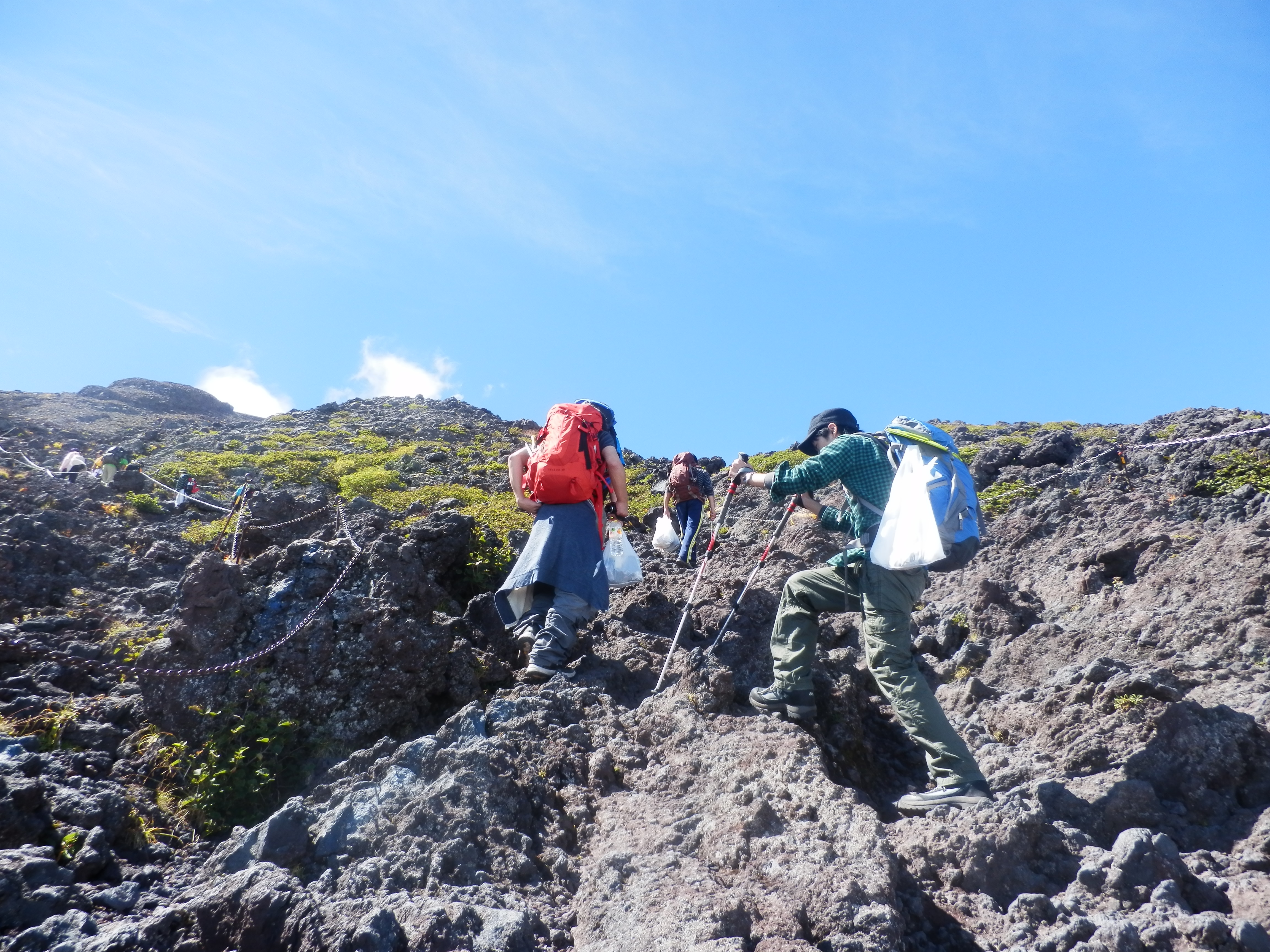 登山のトレッキングポール（ストック）について（種類・選び方