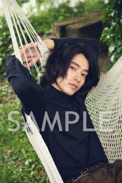 山﨑賢人カレンダー2023 | SDP