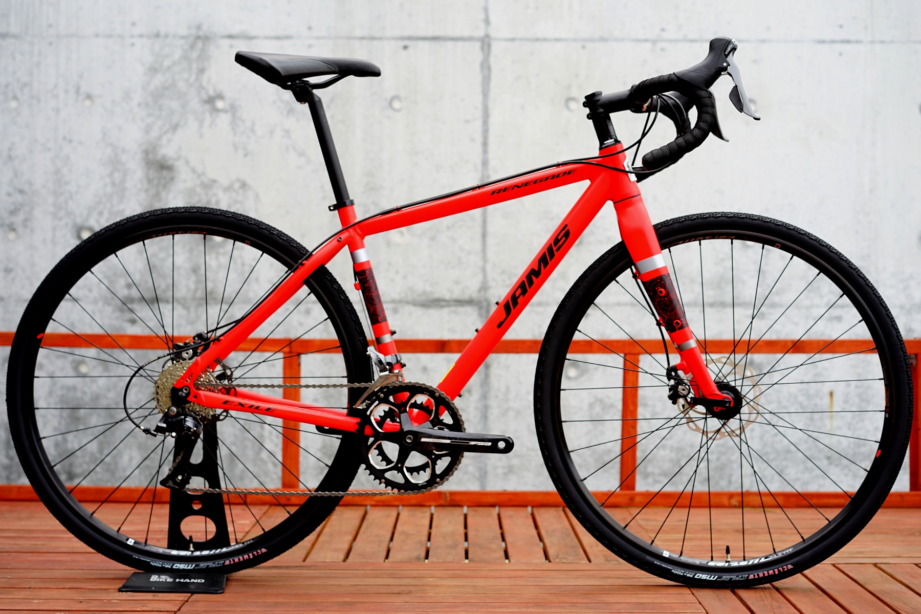 通勤通学、ロングツーリングに！JAMIS RENEGADE EXILE | お知らせ