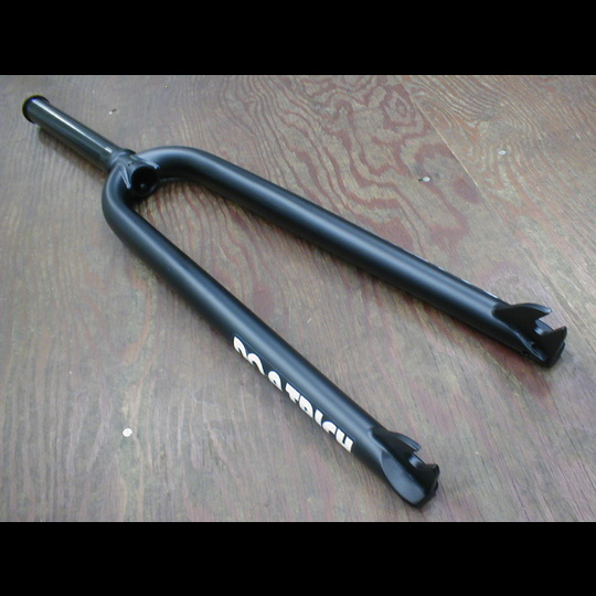 ダーカス1 ドゥ ア トリック フォーク／DURCUS1 DO A