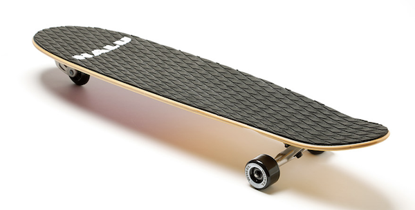 サーフィン上達に効くトライウィールの3輪スケートボード実践映像