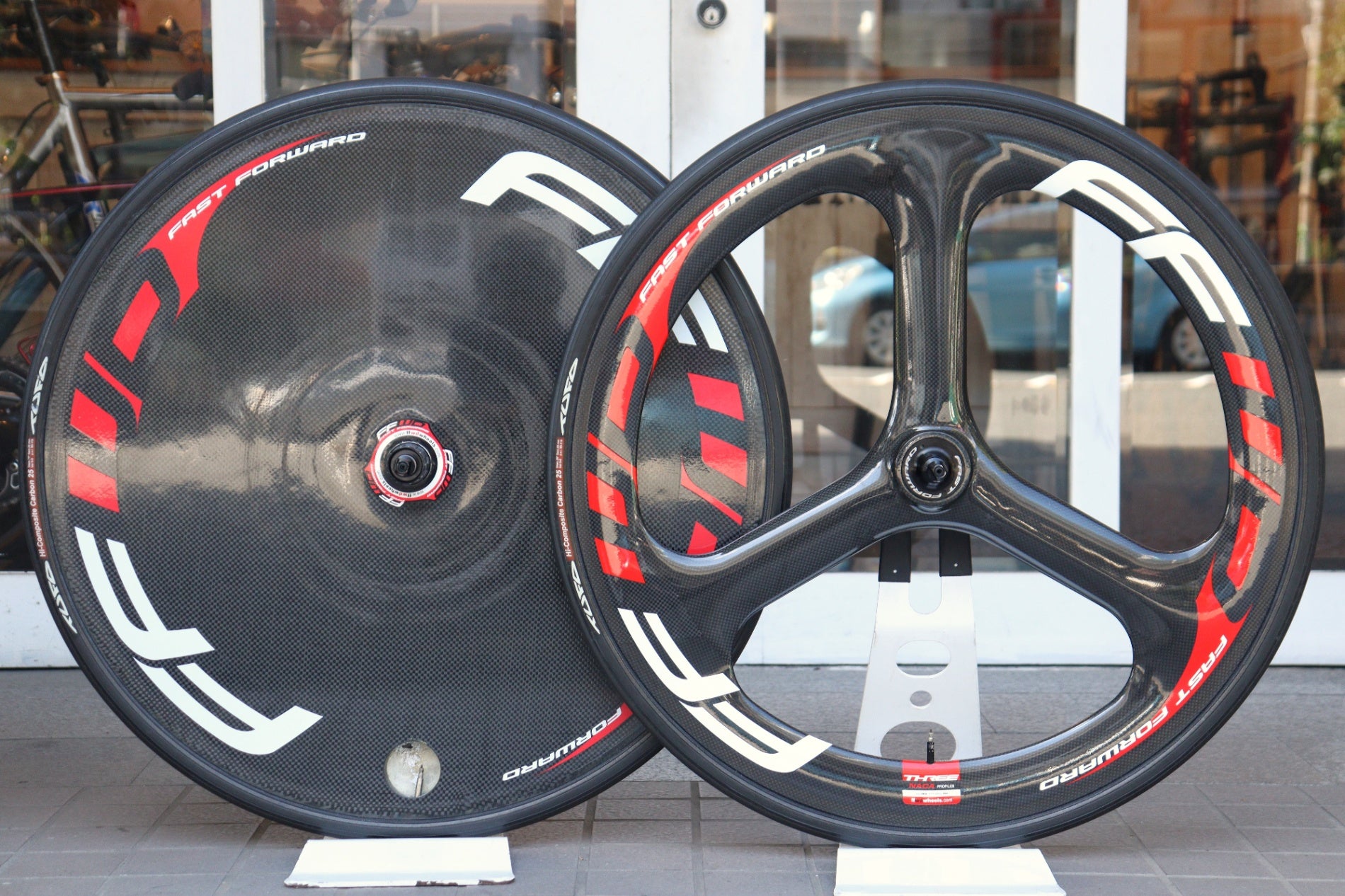 ファストフォワード FFWD THREE DISC-T カーボン チューブラー