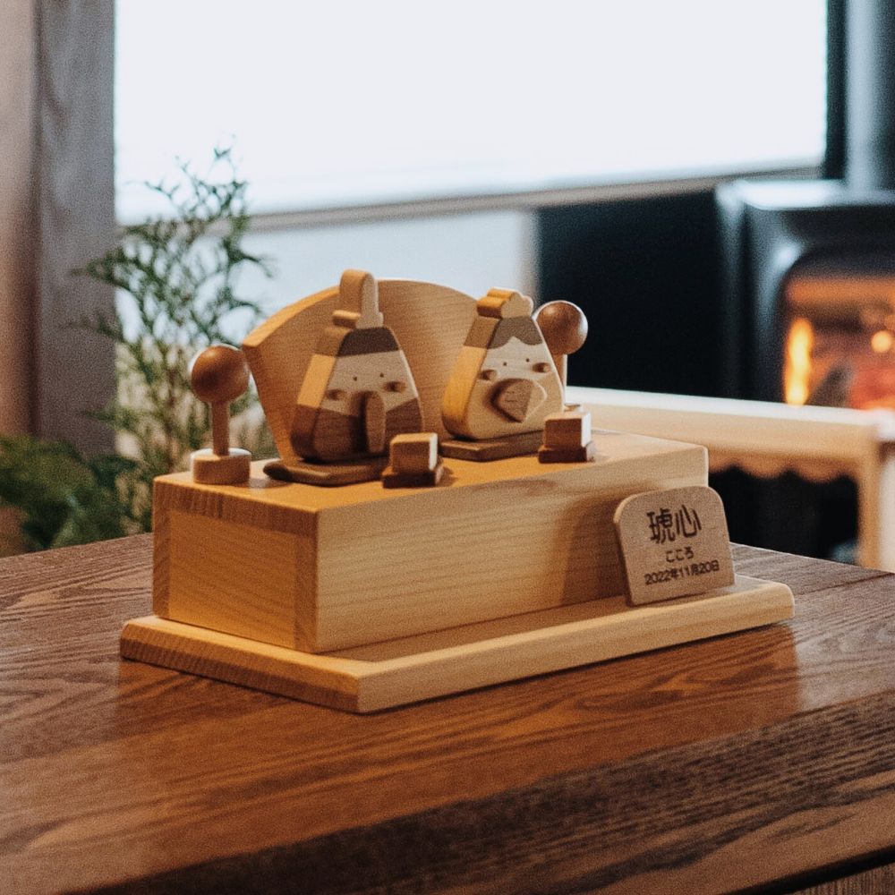 季節限定】木のひな人形 3月女の子のお節句や贈り物に/ころんと可愛い