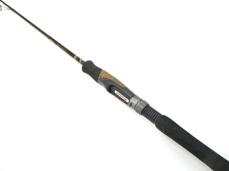 デストロイヤー オロチ F3-610DGS アーロンマーティンスリミテッド