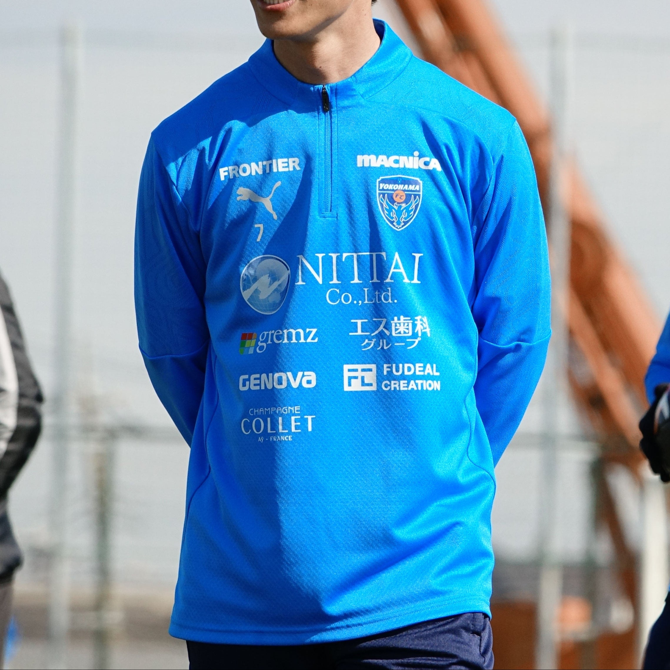 2024トレーニング1/4ジップトップ | 横浜FC・公式オンラインストア