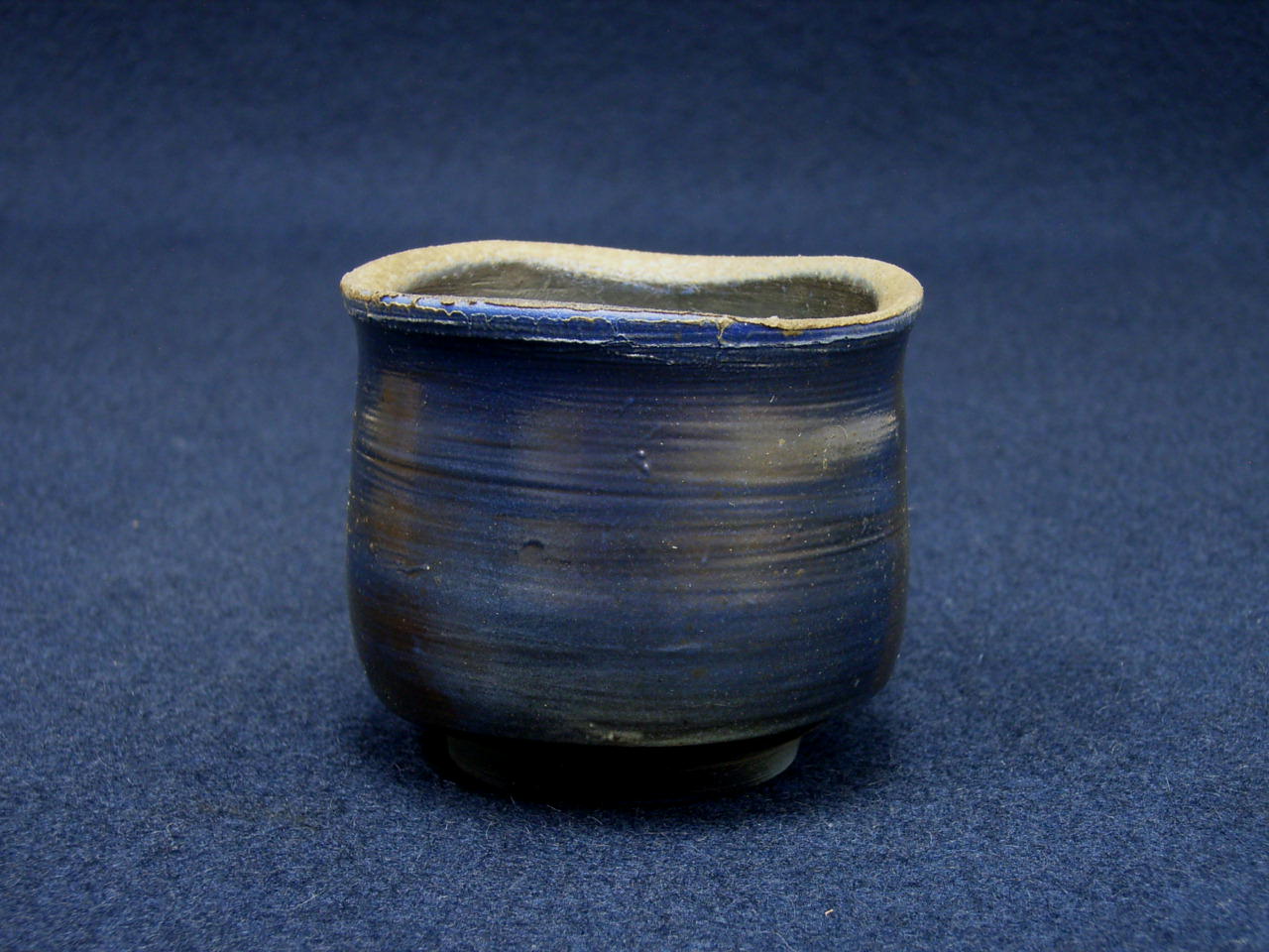 陶芸 ＞ 備前 松井興之造 藍彩酒呑 共箱