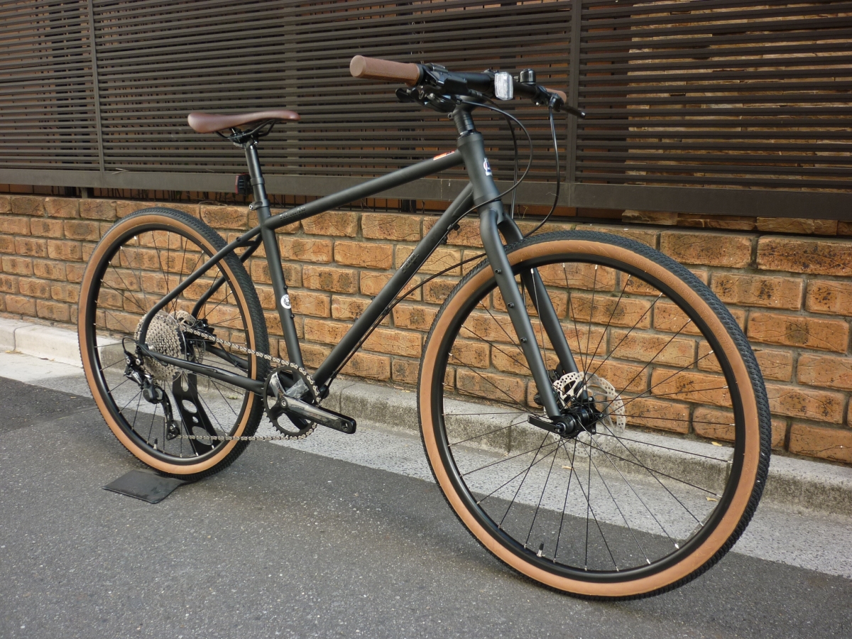 FUJI】 デイリーユースからアドベンチャー走行まで幅広く対応するSUB