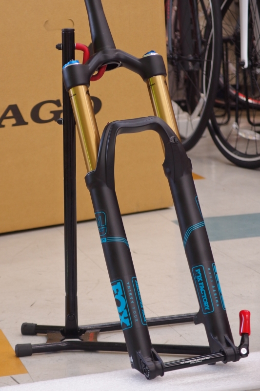 アウトレット！】人気の『FOX』サスフォークが特価！『27.5』と『27.5+