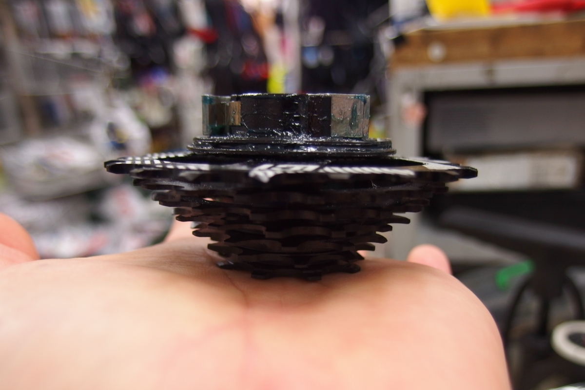 アウトレット】スゴイのきちゃった・・・『SRAMの7速DHコンポ専用』超