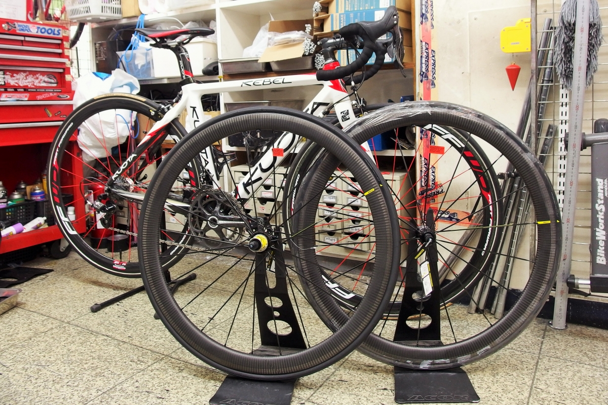 カンパユーザーだってMAVIC USTホイールを使いたい!!【】 | Y's Road