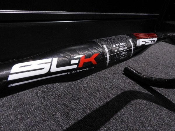 FSA】一本限りの大特価!!日本人ライダーに最適なコンパクトカーボン
