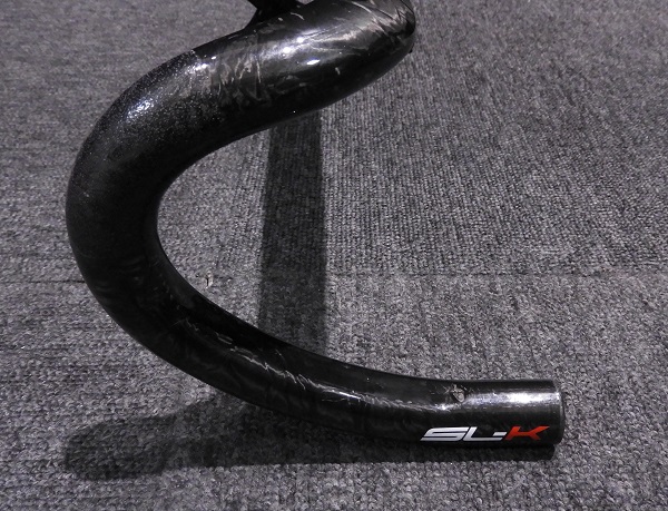 FSA】一本限りの大特価!!日本人ライダーに最適なコンパクトカーボン