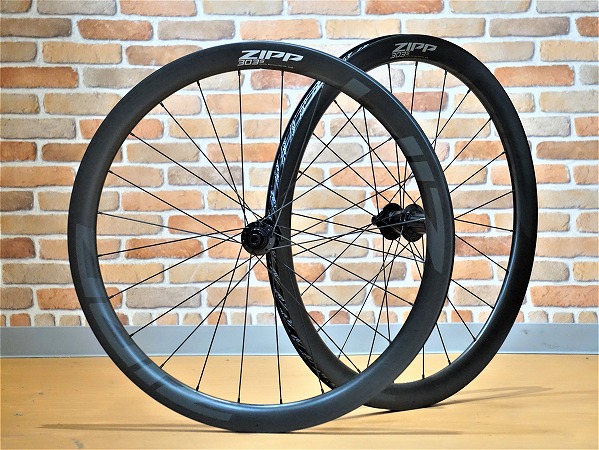 DISC ROAD】性能飛びぬけ！フックレスカーボンホイール『ZIPP 303S