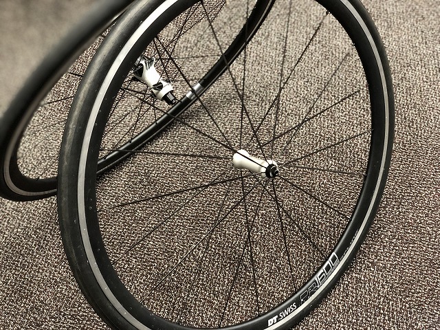 1Fカスタム館】DT SWISSのコスパ最強のホイールが試乗してみた