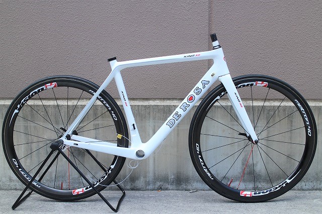 1Fカスタム館】デローザを代表するカーボンフレーム「KING」が大特価
