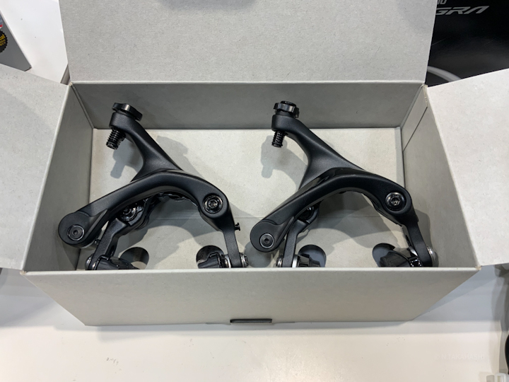 STAFFBLOG】新旧のアルテグラ”リム”ブレーキは何が違うのか | 広島で