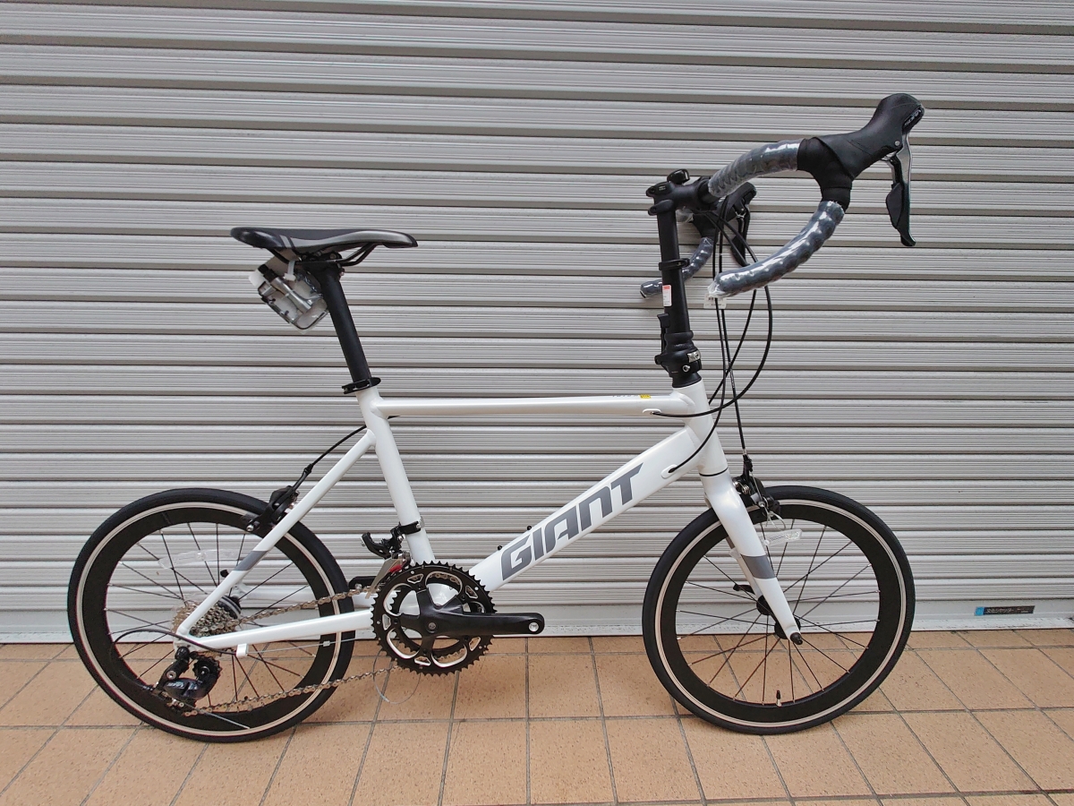 GIANT】街乗り最速！？スタイリッシュなミニベロ、《IDIOM》あります