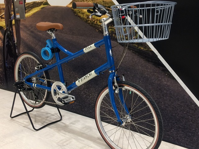 お客様の1台】オシャレなミニベロにはワンタッチで取り外せるカゴを