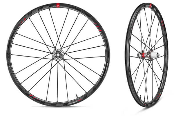 インプレ】アルミ×カーボン唯一無二の組み合わせ。RACING ZERO CARBON