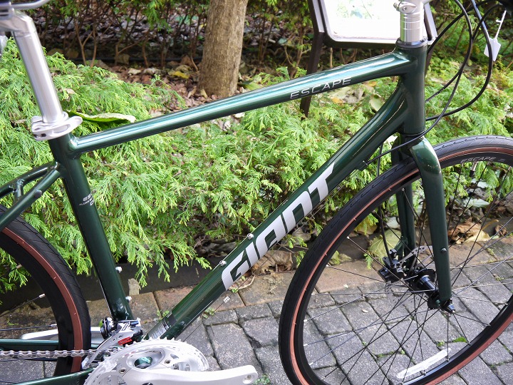 2022年モデル】GIANT ESCAPE R DISC フォレスグリーン♪ | 越谷で