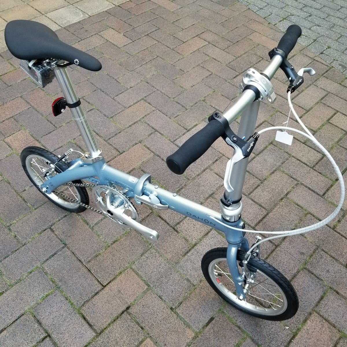 DAHON】ラインナップ中最軽量の折り畳み車！限定カラーも！【DOVE PLUS