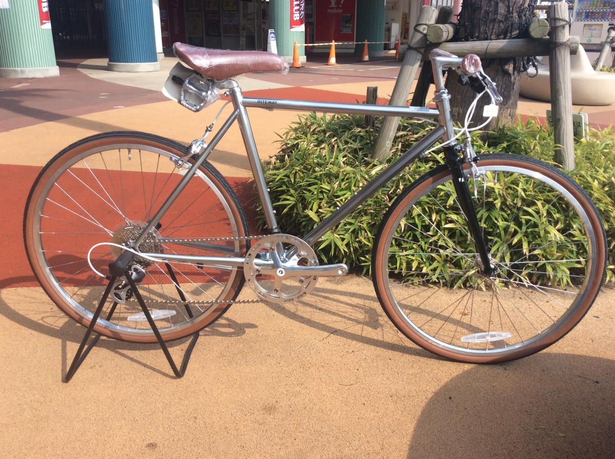 シンプルでオシャレなだけじゃない、こだわりの設計【クロスバイク