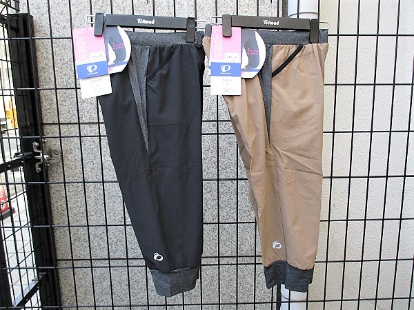 ピタピタしないシルエットで初心者さんも安心♪パッド付きカプリパンツ