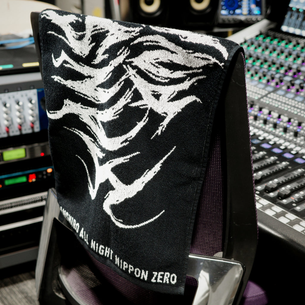 towel_03_1024x.jpg?v=1762417082