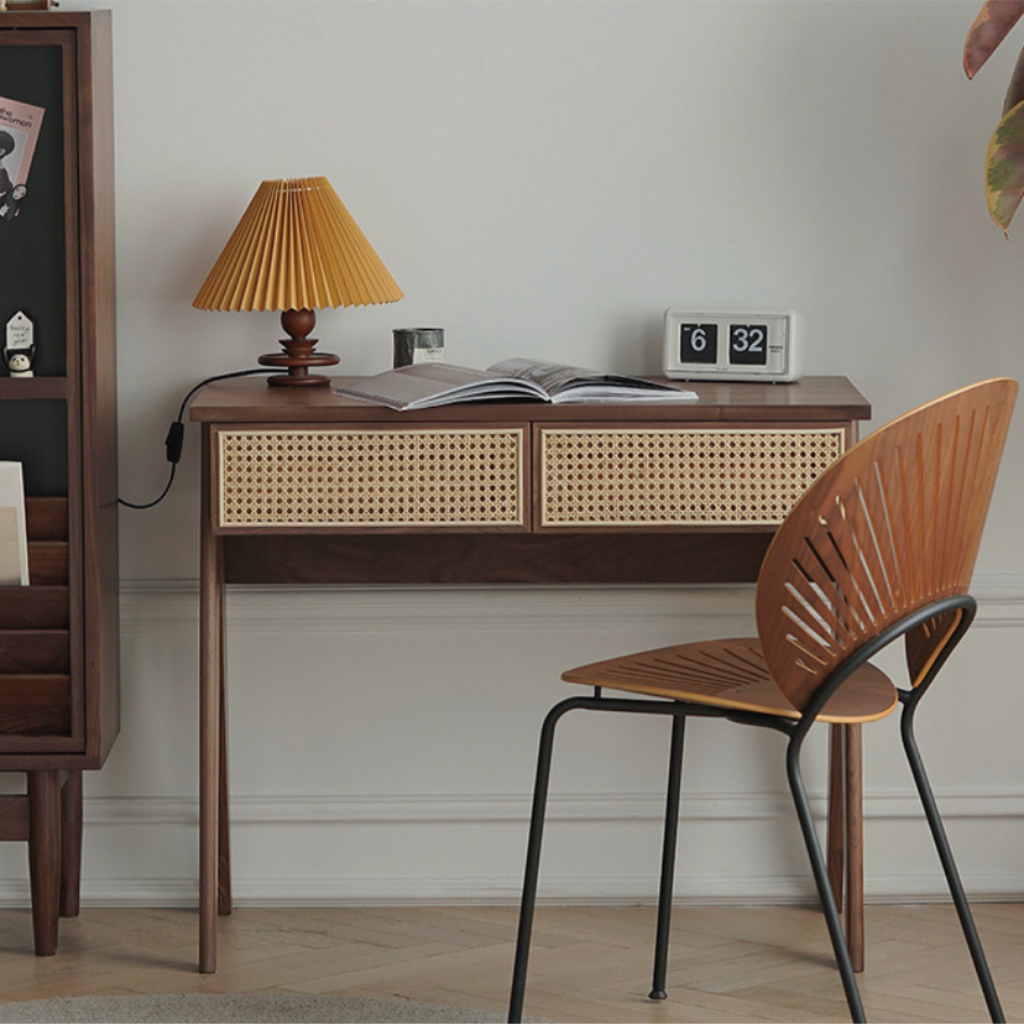 ラタンドロワーデスク｜ナチュラルで省スペースな木製机 – 6JOHAN