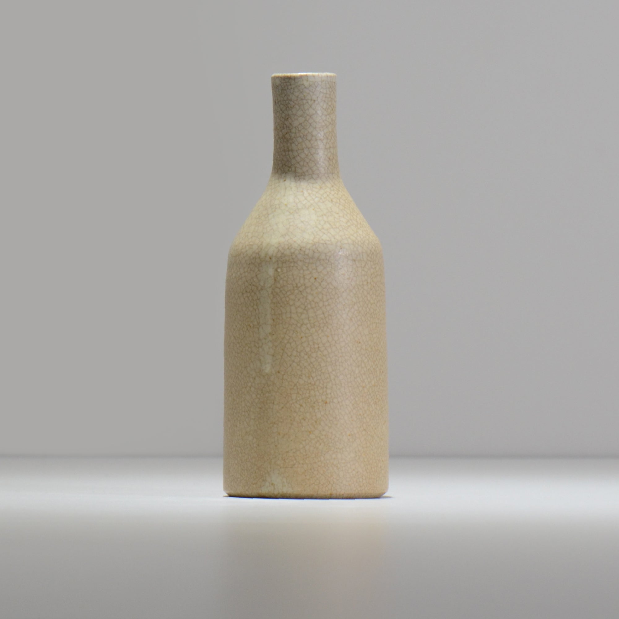 庄司 健 / 一輪挿し / sh01_ichi01 / 口径約 φ2.1cm / 花瓶 – ハチラボ