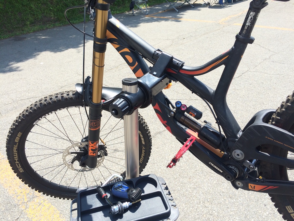 ミノウラのワークスタンドRS-5000でメンテナンスが捗る件 - 48rider.com