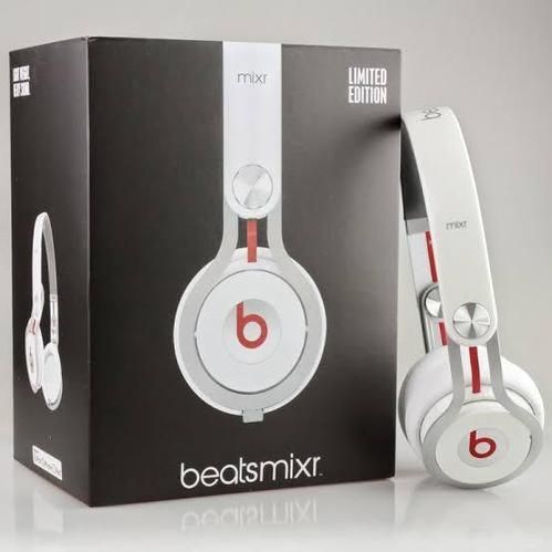 Wireless With Microphone Beats Mixr Head Phone at ₹ 3200/piece in